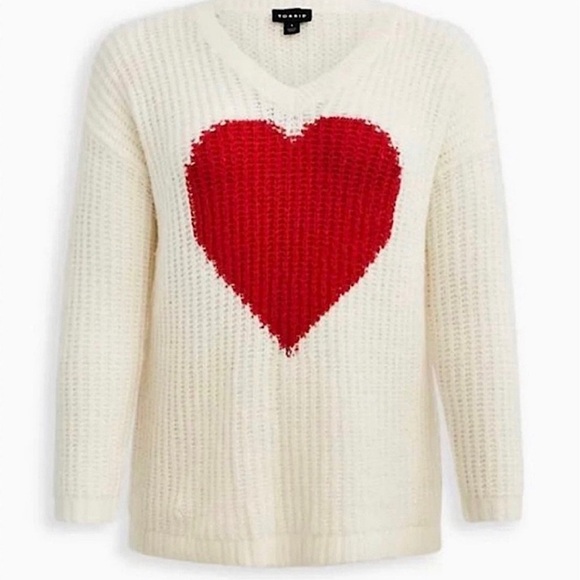 NWOT Torrid V-neck Heart Pullover Sweater Sz 3 Valentine’s Day - Picture 2 of 11